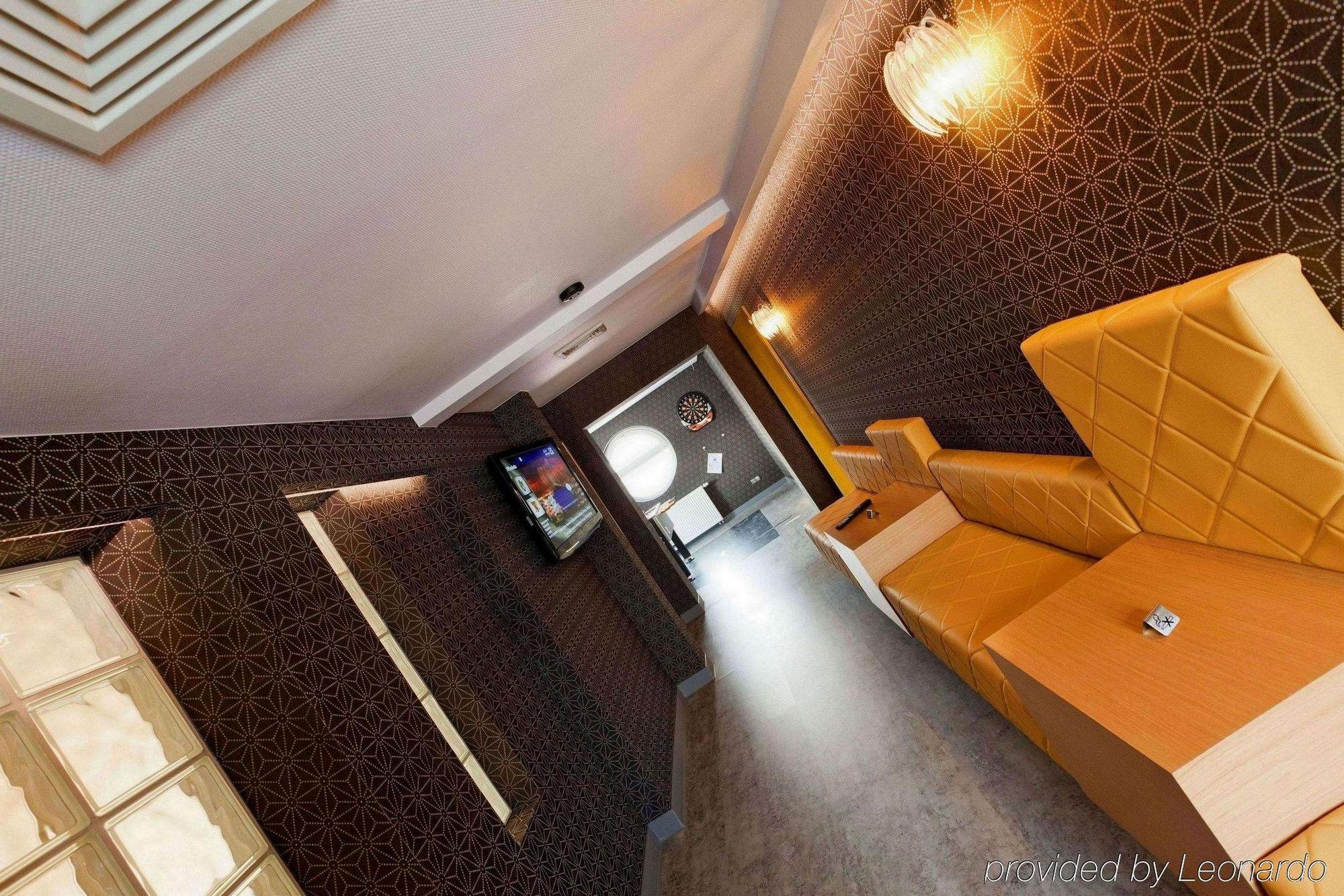 Hotel Piaskowy 普什奇纳 内观 照片