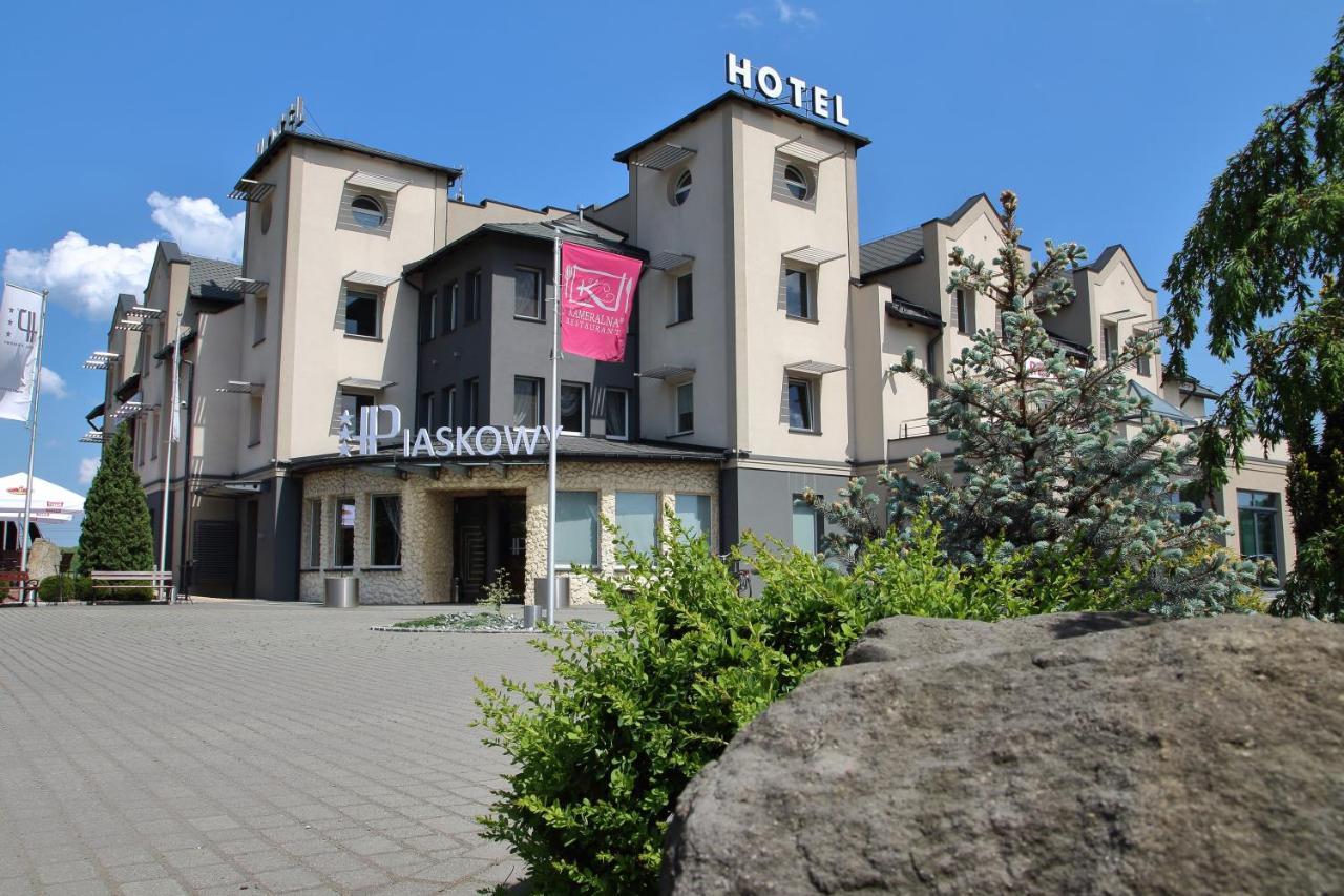 Hotel Piaskowy 普什奇纳 外观 照片